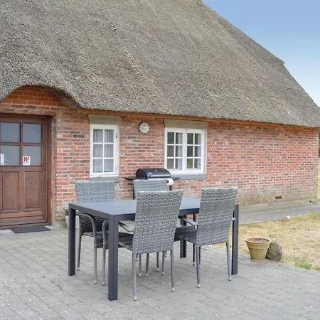 Two-bedroom In Romo